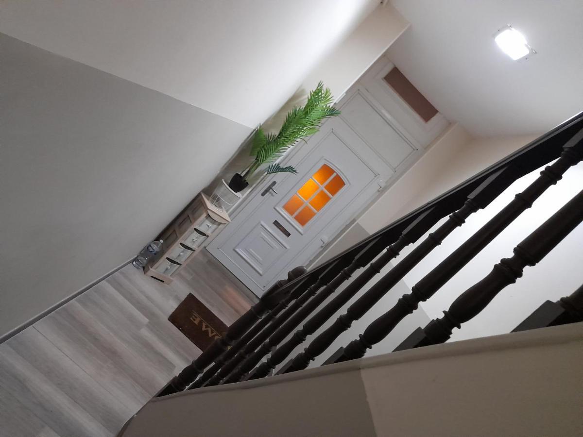 Appartement Tout Confort Камбре Екстер'єр фото